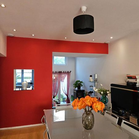 Modern Duplex With Garden Apartment Brussels Ngoại thất bức ảnh