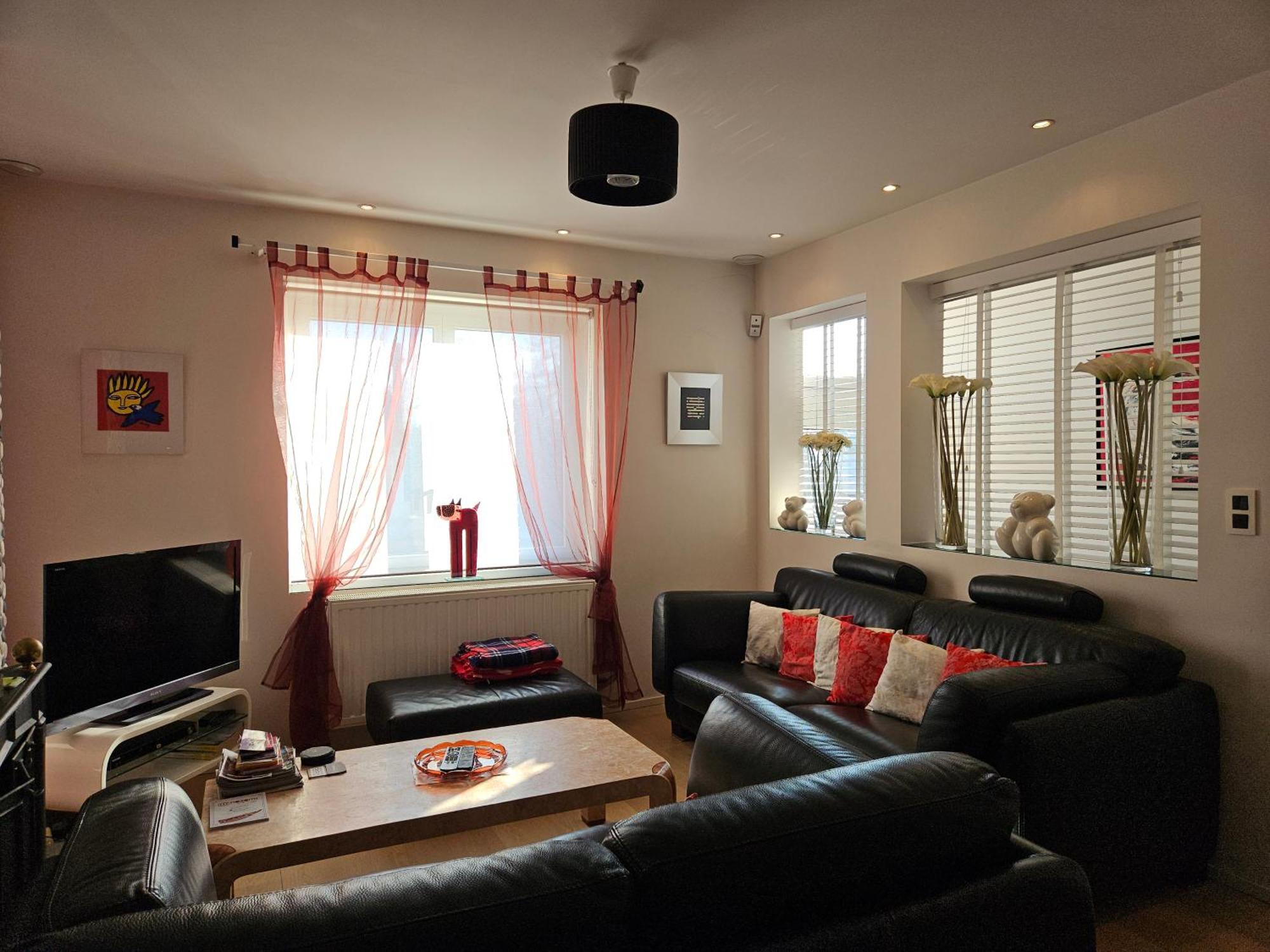 Modern Duplex With Garden Apartment Brussels Ngoại thất bức ảnh