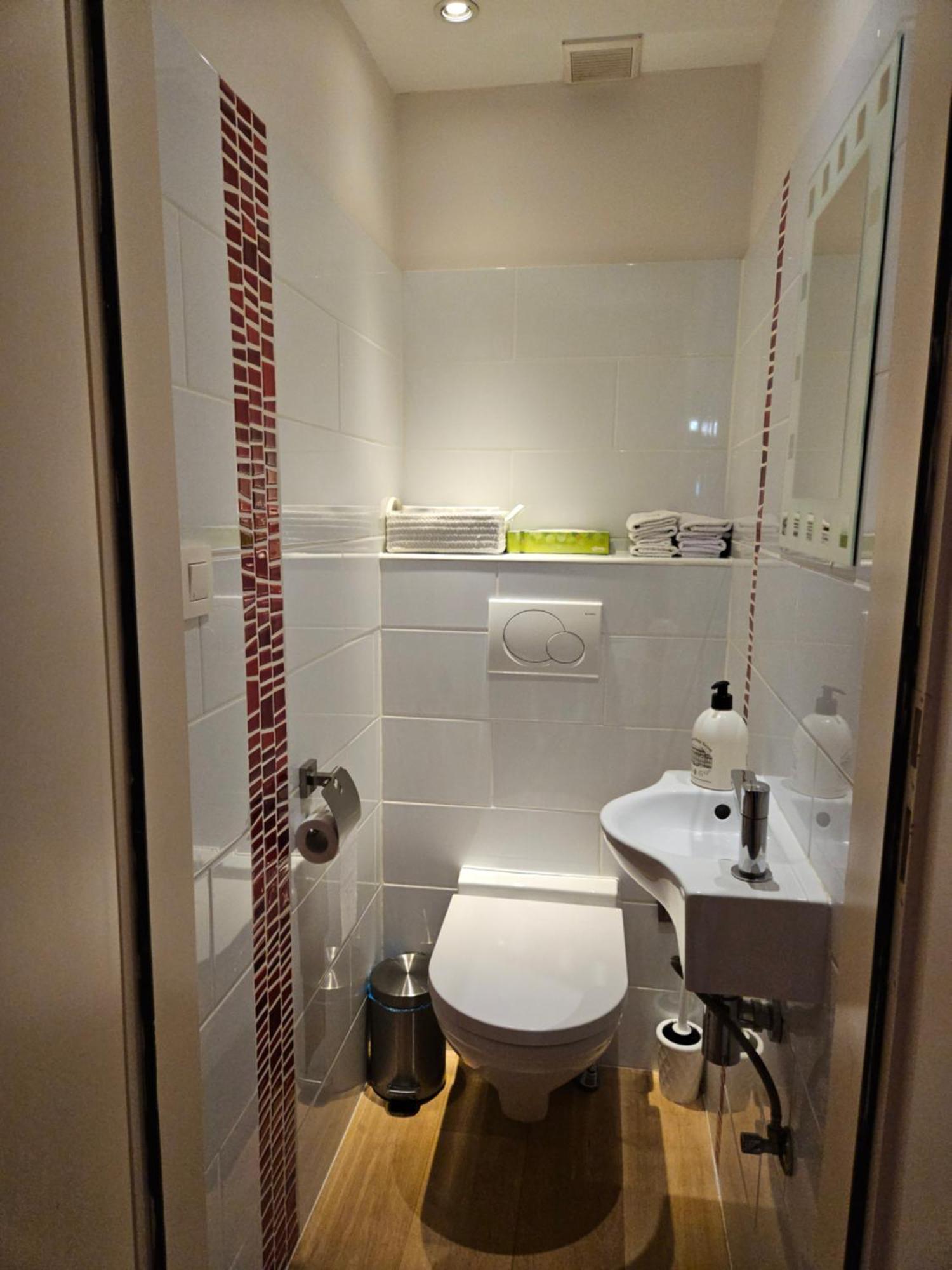Modern Duplex With Garden Apartment Brussels Ngoại thất bức ảnh